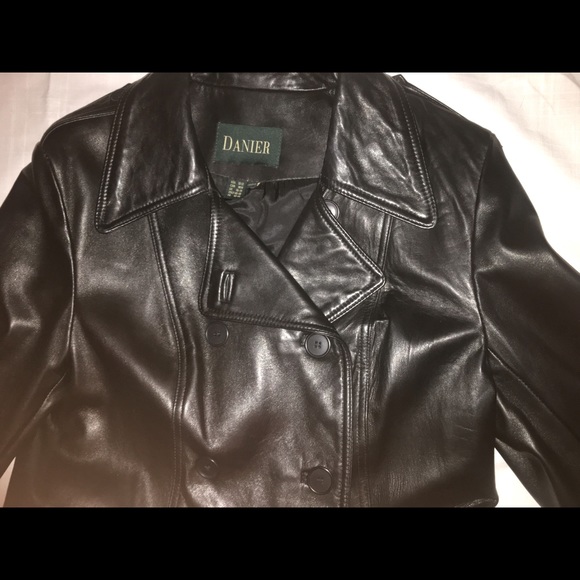 Danier Lambskin Leather Coat - Picture 2 of 14